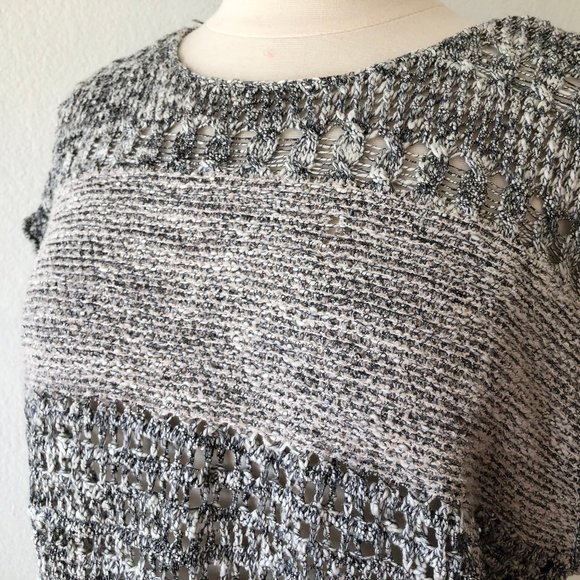 INHABIT Cotton Relaxed Pullover Short Sleeve Loose Knit Sweater in Grey & White - Picture 5 of 6
